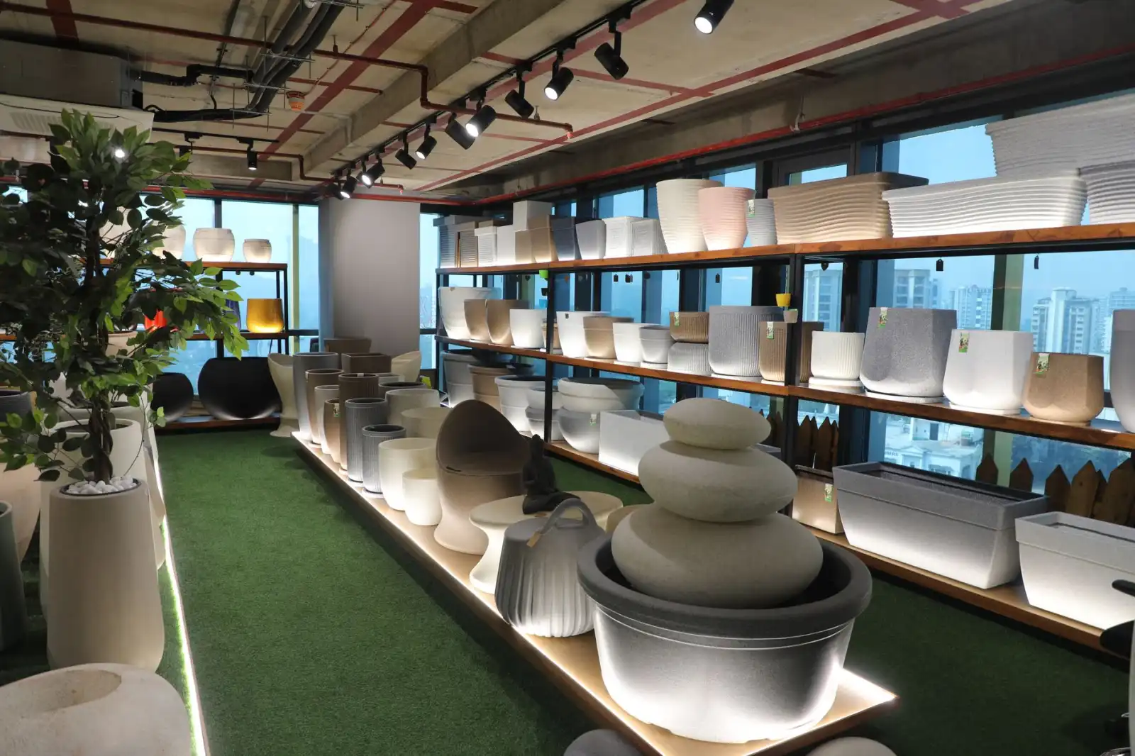 海南企业移动端业务拓展中H5应用与APP软件光盘的协同应用分析